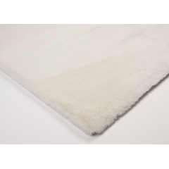 Carpet Rabbit Fur Snow 1